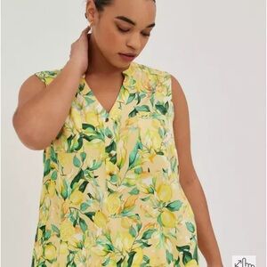 Torrid Lemon Print Sleeveless Blouse – Size 1